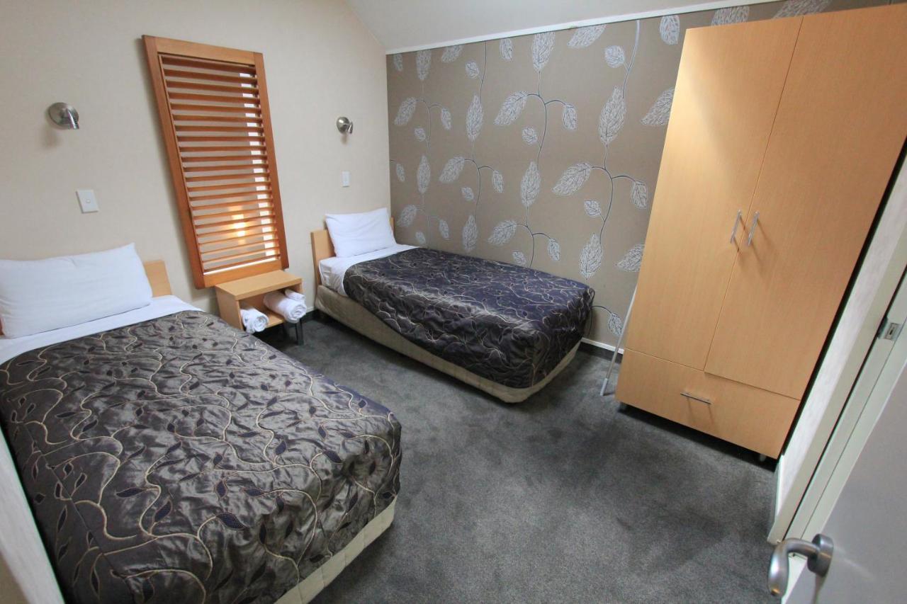 Aspen Villas 2 Bedroom Townhouse Taupomeer Buitenkant foto